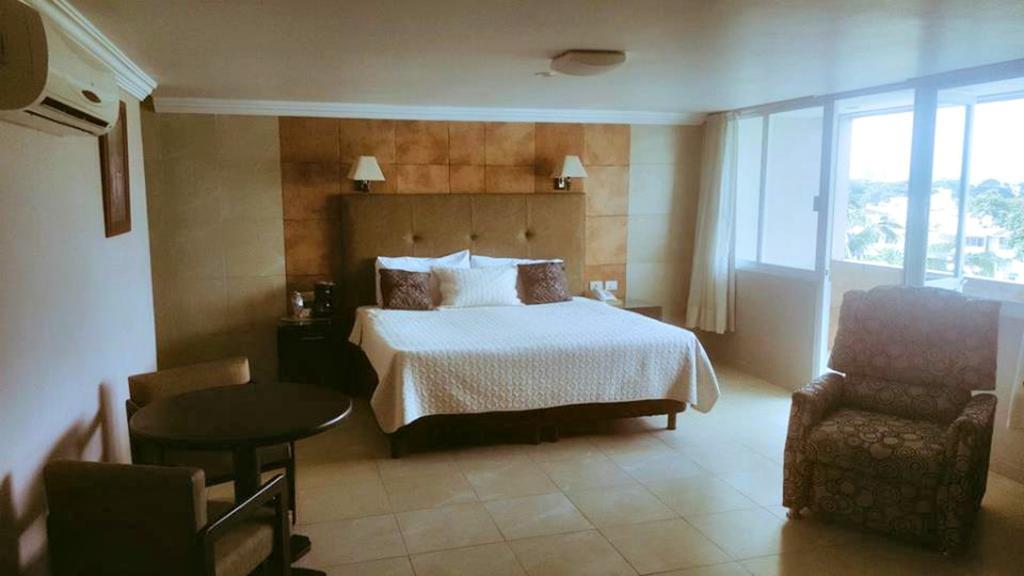 Hotel Graham וייארמוסה מראה חיצוני תמונה