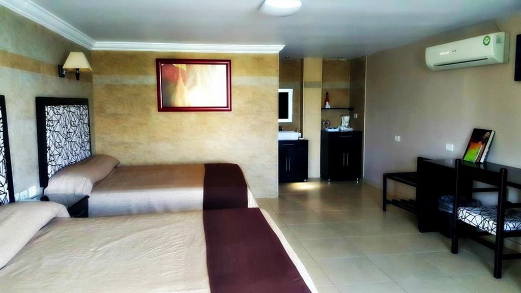 Hotel Graham וייארמוסה מראה חיצוני תמונה