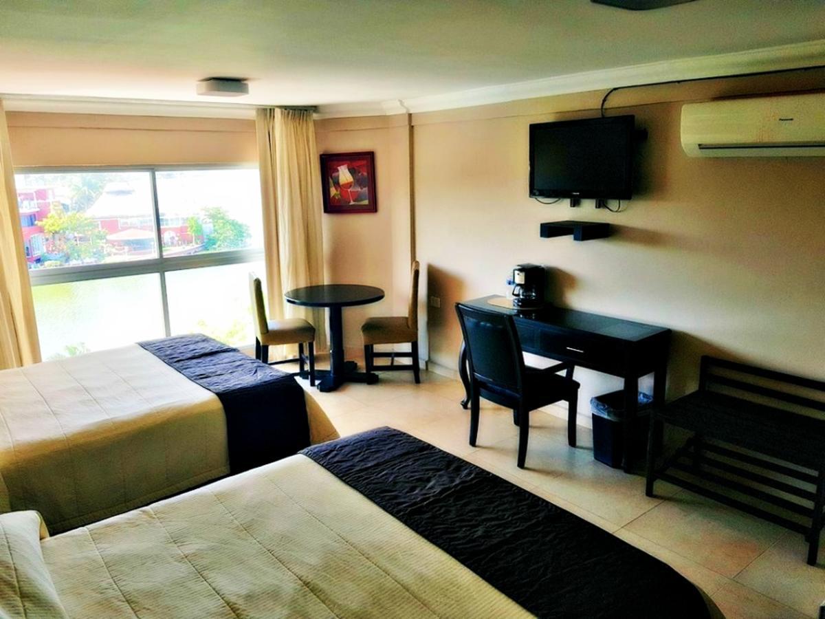 Hotel Graham וייארמוסה מראה חיצוני תמונה