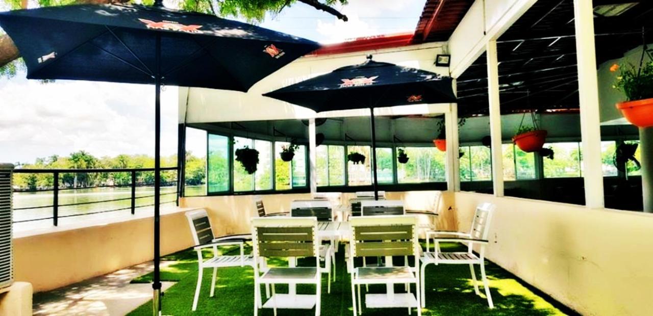 Hotel Graham וייארמוסה מראה חיצוני תמונה